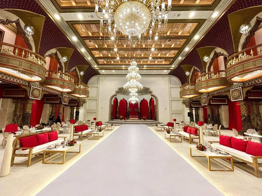 Sapphire-Plaza-Hotel-Royal-Wedding-and-Banquet-Hall