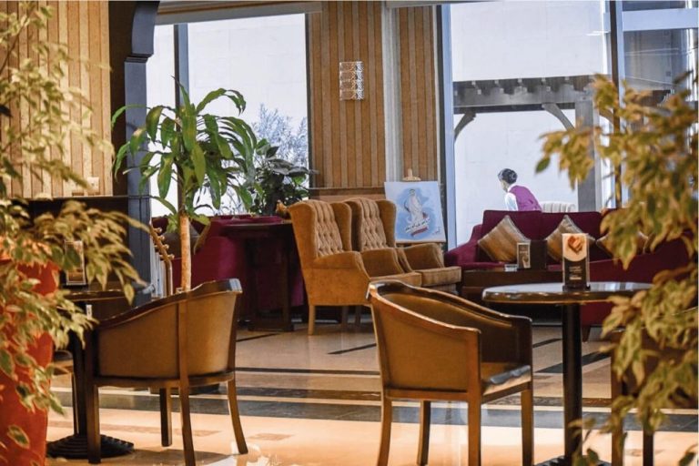 sapphire cafe 1