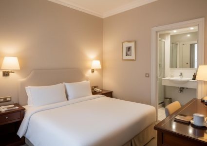 classic-room-sapphire-plaza-hotel-doha-g0gGxxon (1)